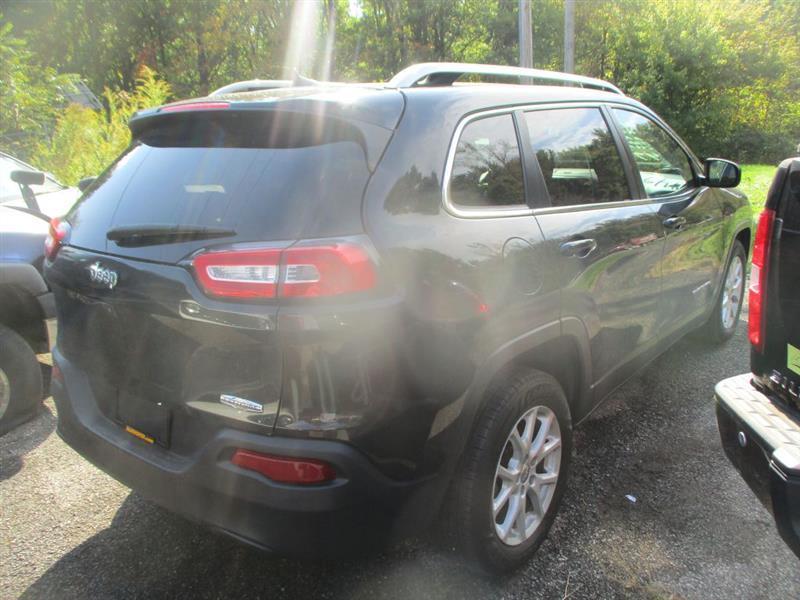 Jeep Cherokee Latitude FWD 2016
