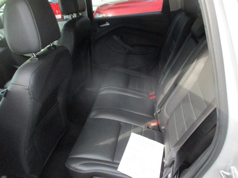 Ford Escape Titanium 4WD 2016