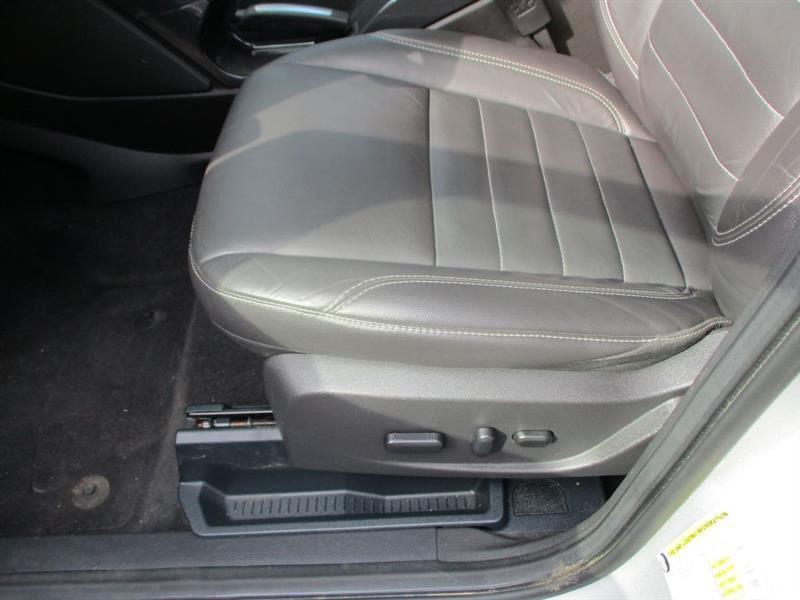 Ford Escape Titanium 4WD 2016