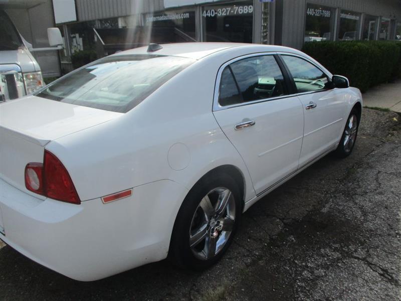 Chevrolet Malibu 1LT 2012