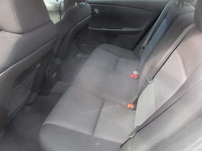 Chevrolet Malibu 1LT 2012