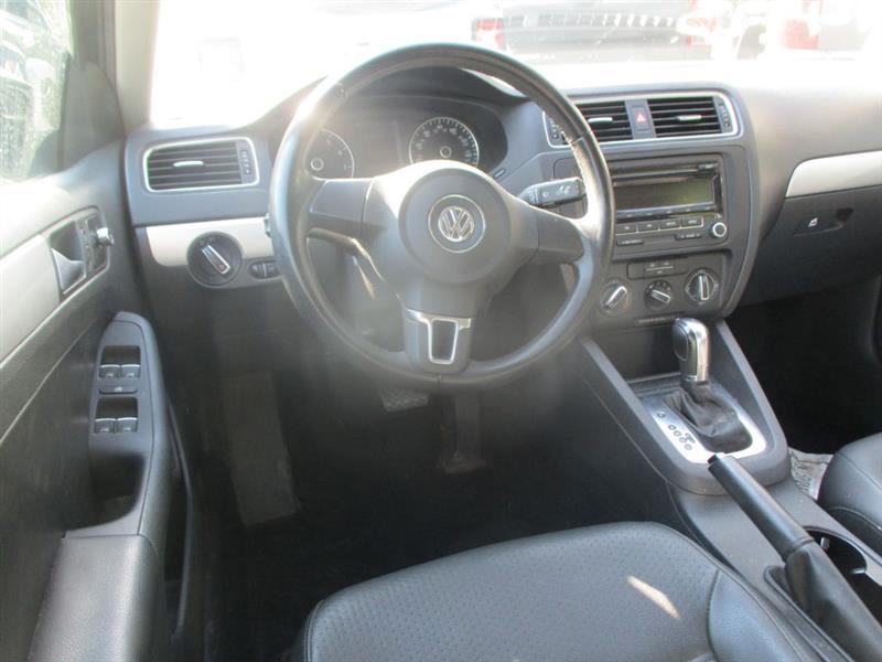 Volkswagen Jetta SE 2013
