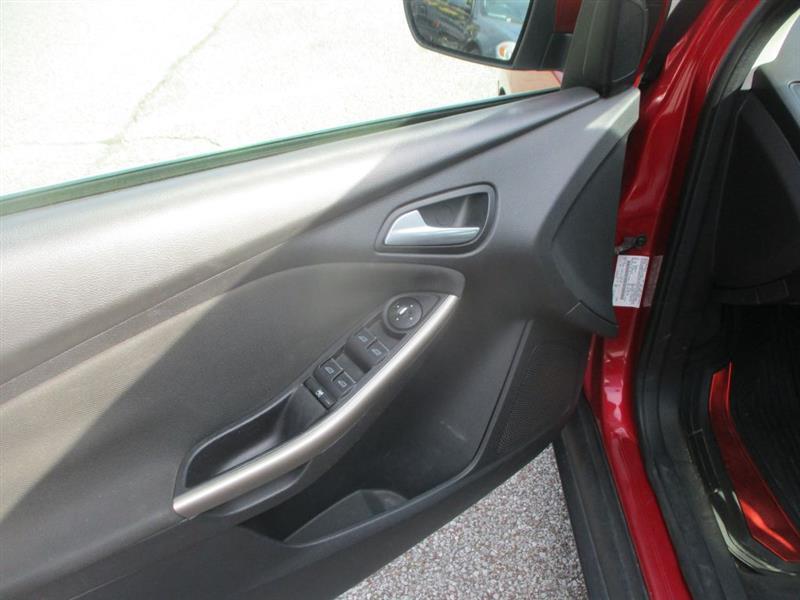 Ford Focus SEL 2012