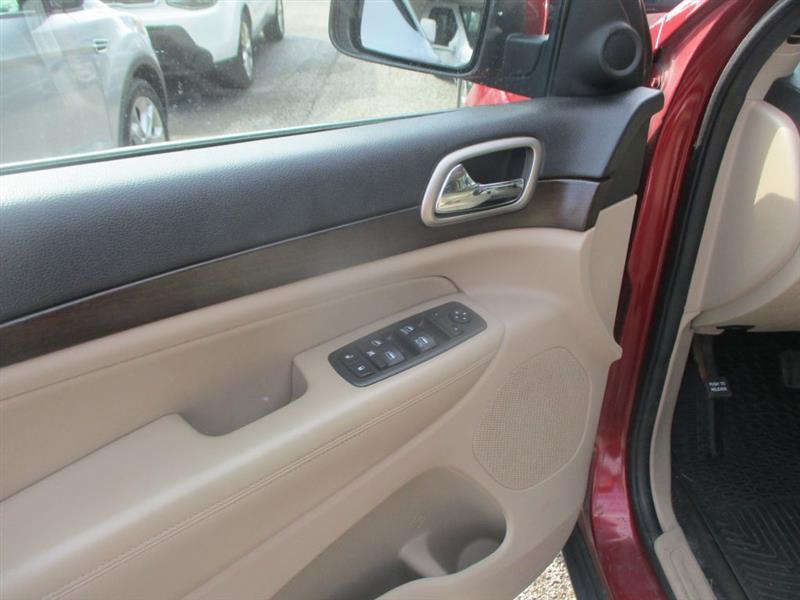 Jeep Grand Cherokee Laredo 4WD 2014