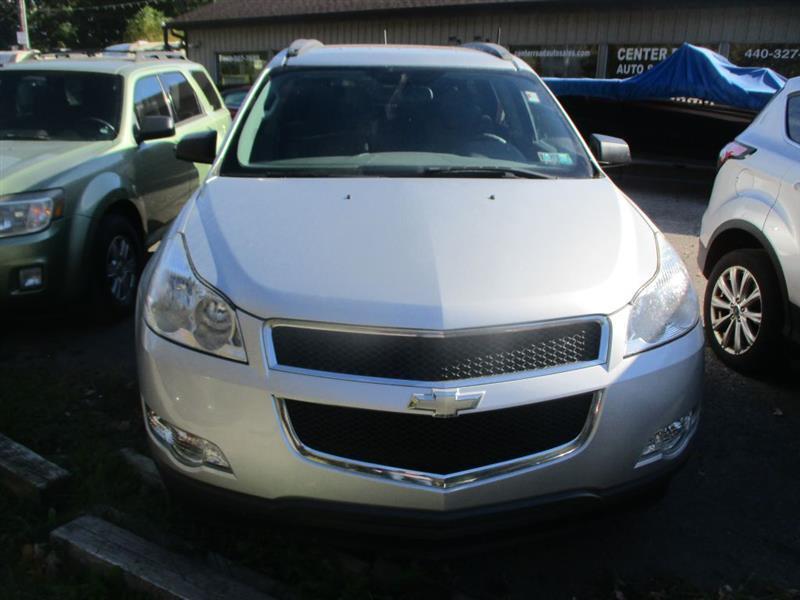 Chevrolet Traverse LS AWD 2011