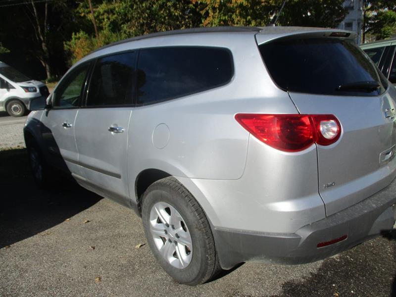 Chevrolet Traverse LS AWD 2011