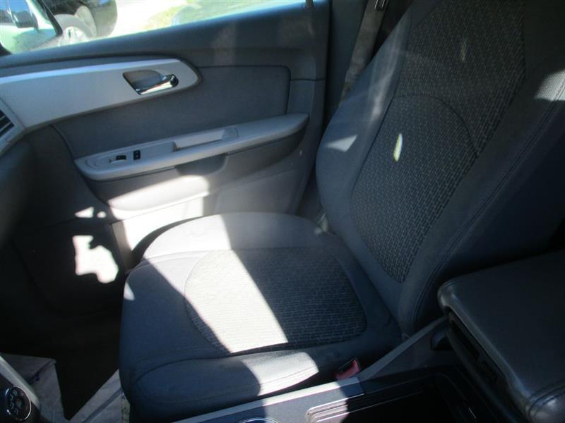 Chevrolet Traverse LS AWD 2011