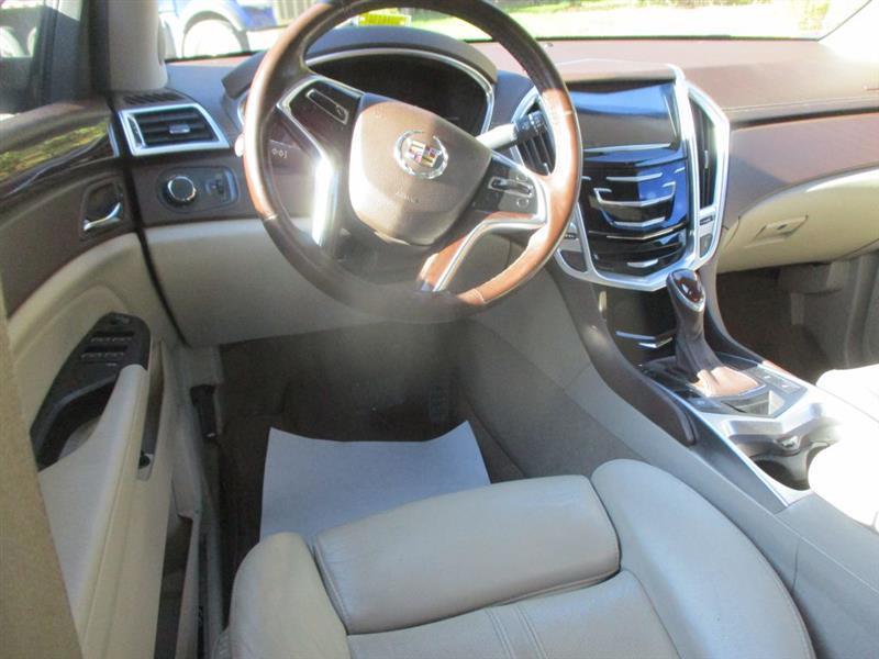 Cadillac SRX Luxury Collection AWD 2014