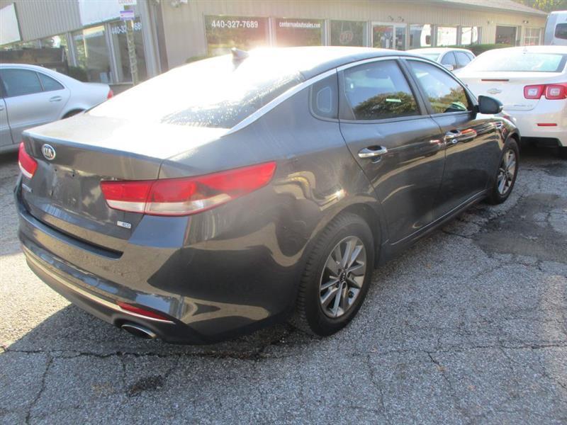 Kia Optima LX 2017
