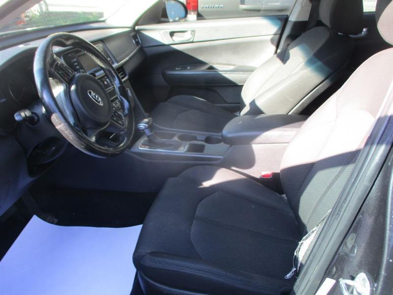 Kia Optima LX 2017
