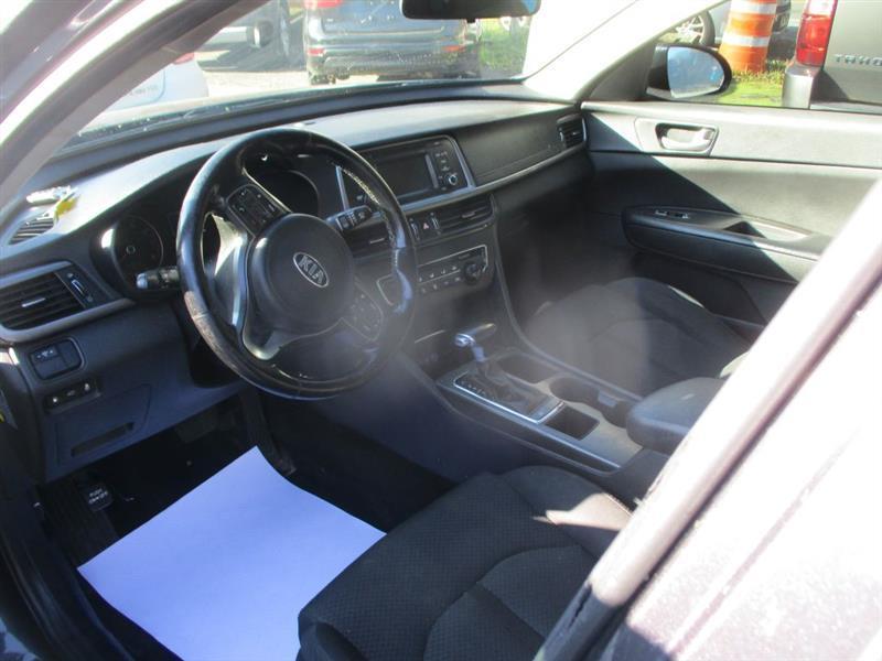 Kia Optima LX 2017