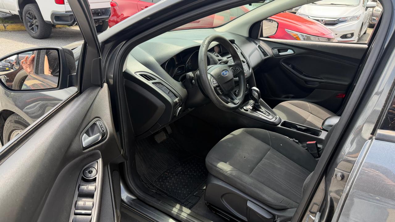 Ford Focus SE Hatch 2016