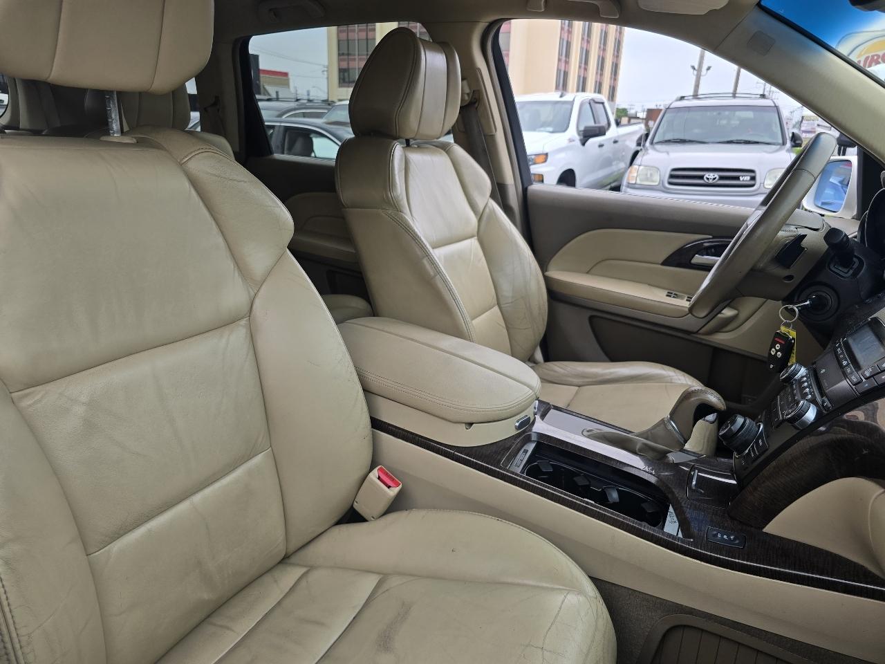 Acura MDX 6-Spd AT w/Tech Package 2012