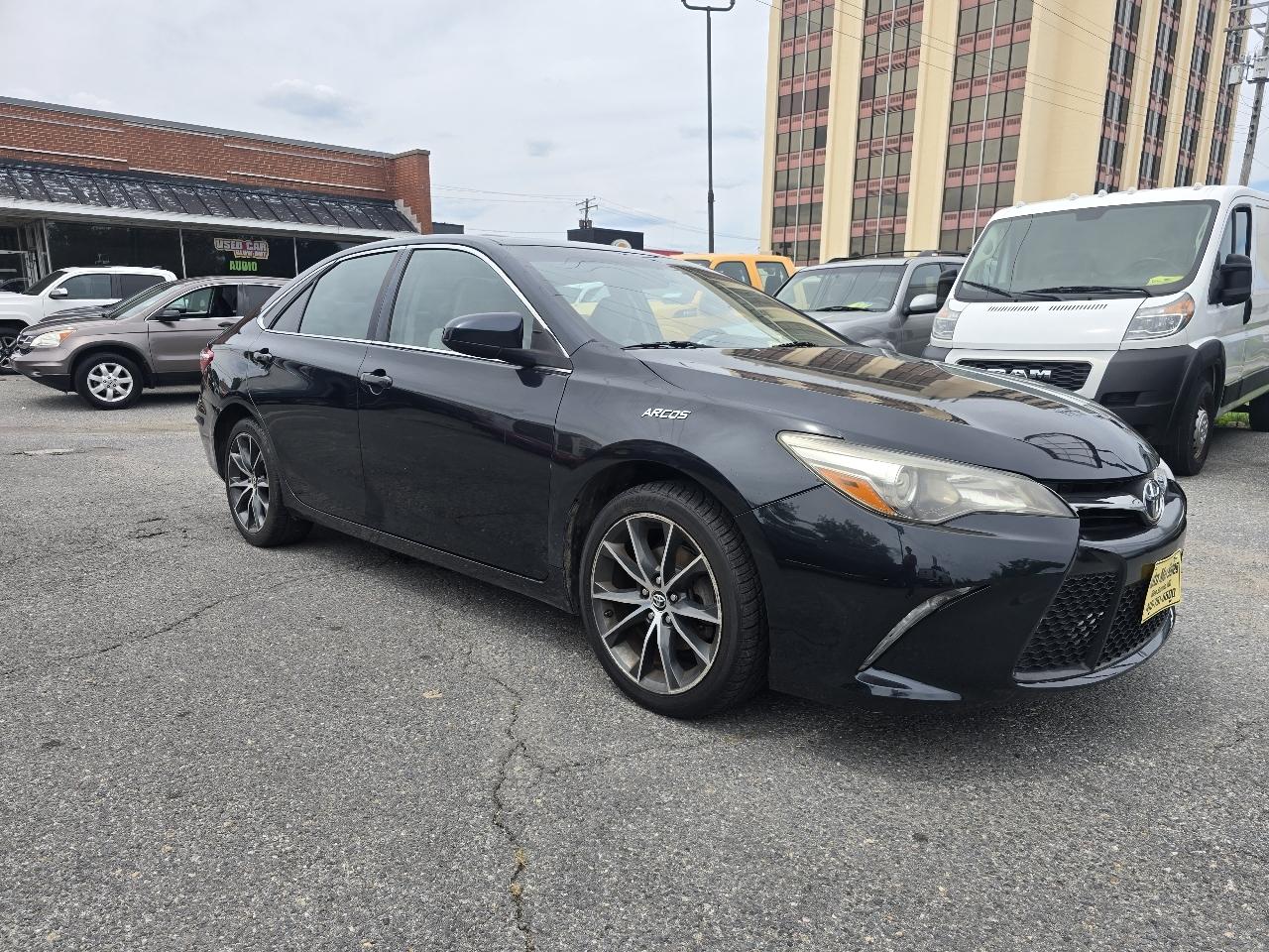 Toyota Camry XLE 2016