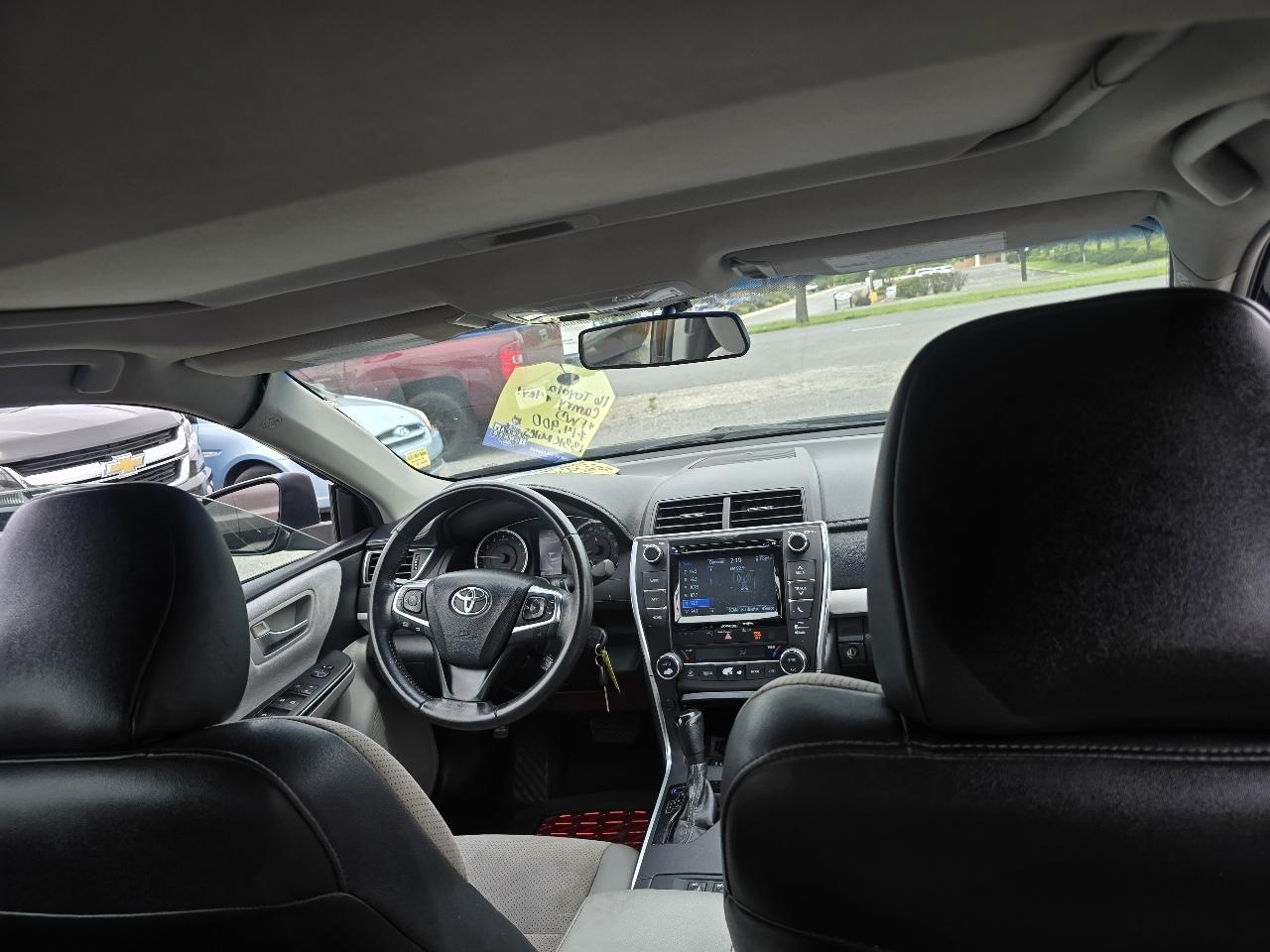 Toyota Camry XLE 2016