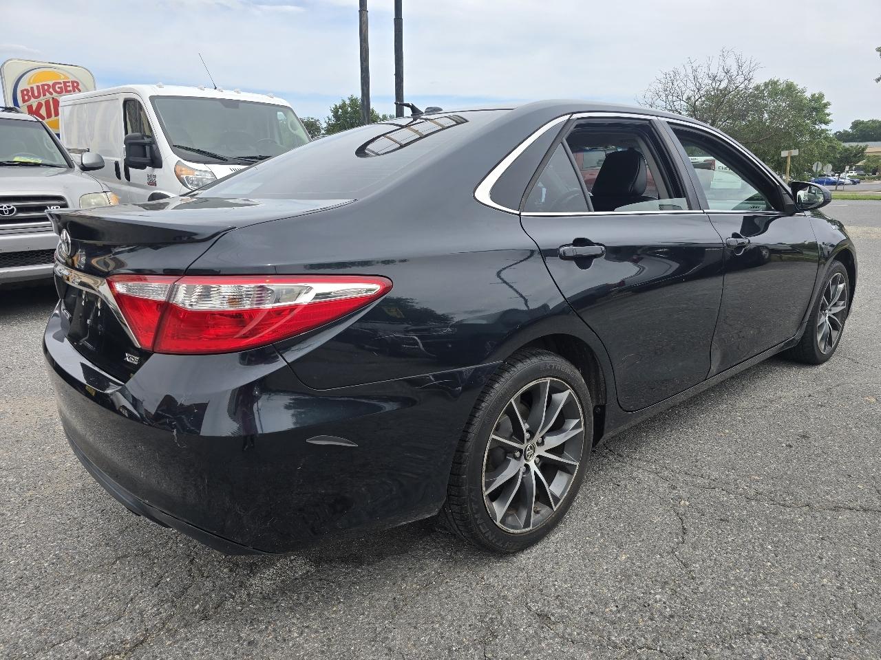 Toyota Camry XLE 2016