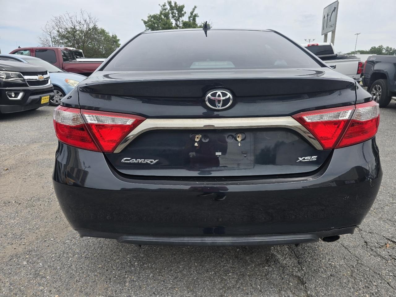 Toyota Camry XLE 2016