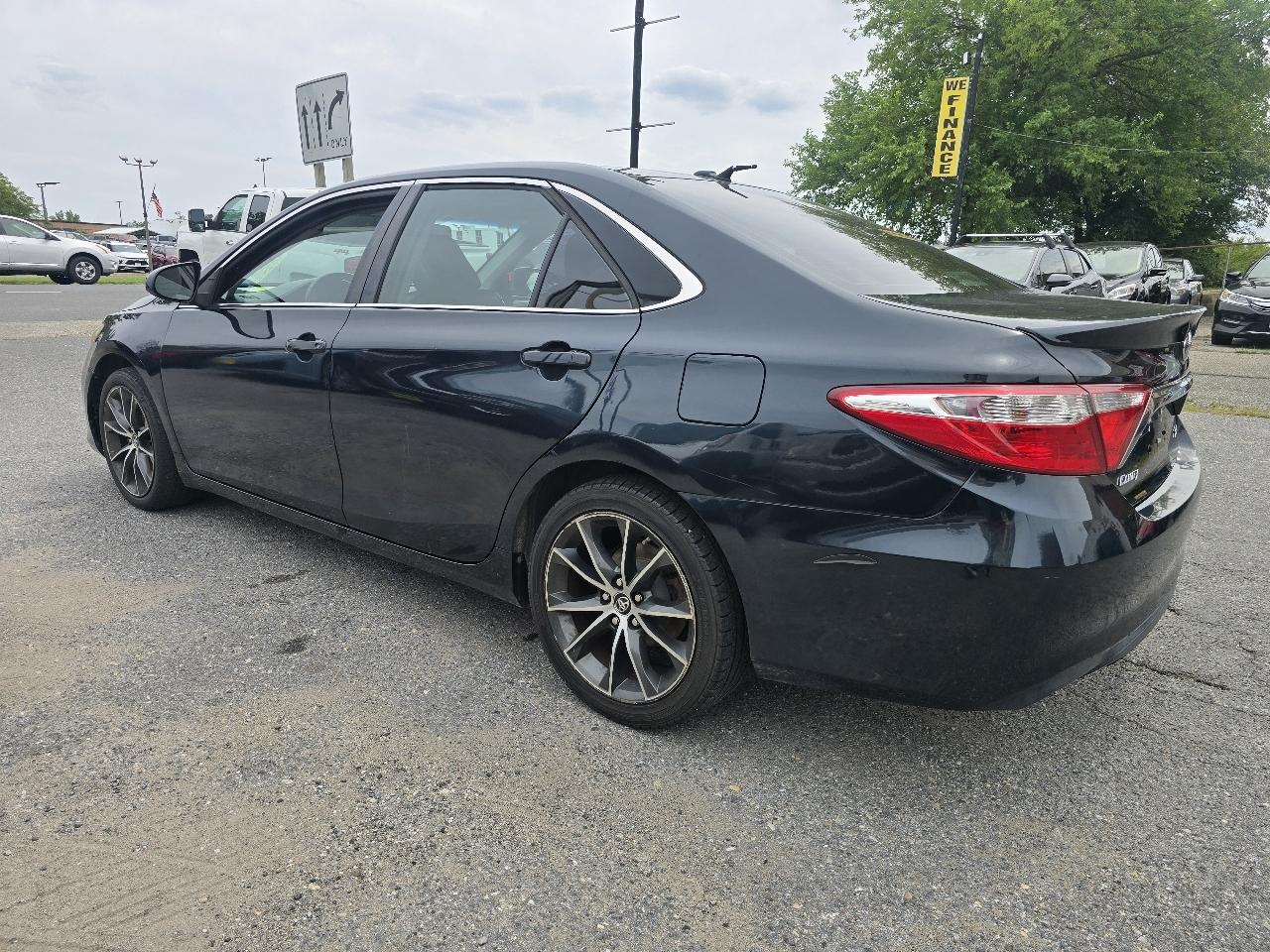 Toyota Camry XLE 2016