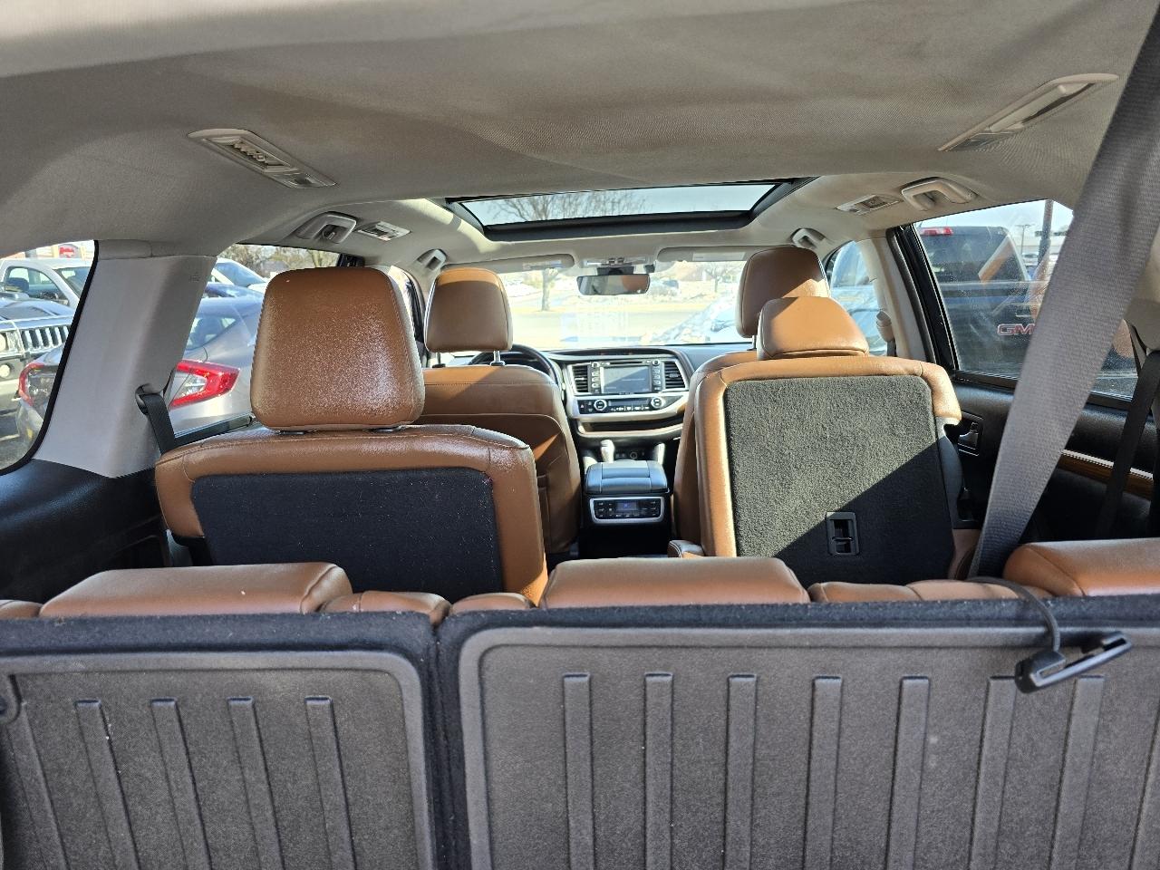 Toyota Highlander Limited AWD V6 2019