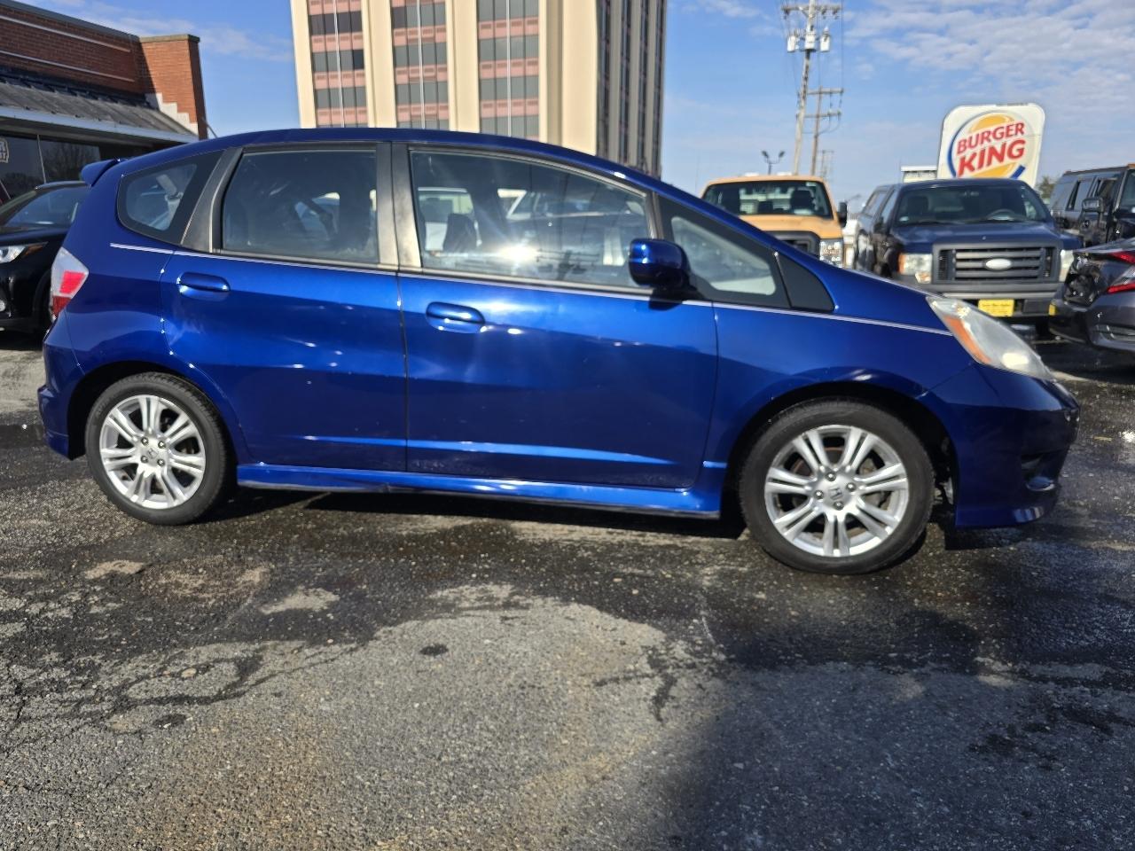 Honda Fit 5dr HB Auto Sport w/Navi 2009