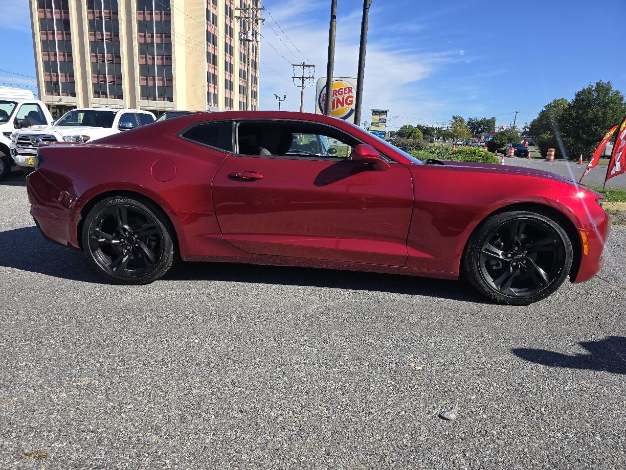 Chevrolet Camaro 2dr Cpe 1LT 2021