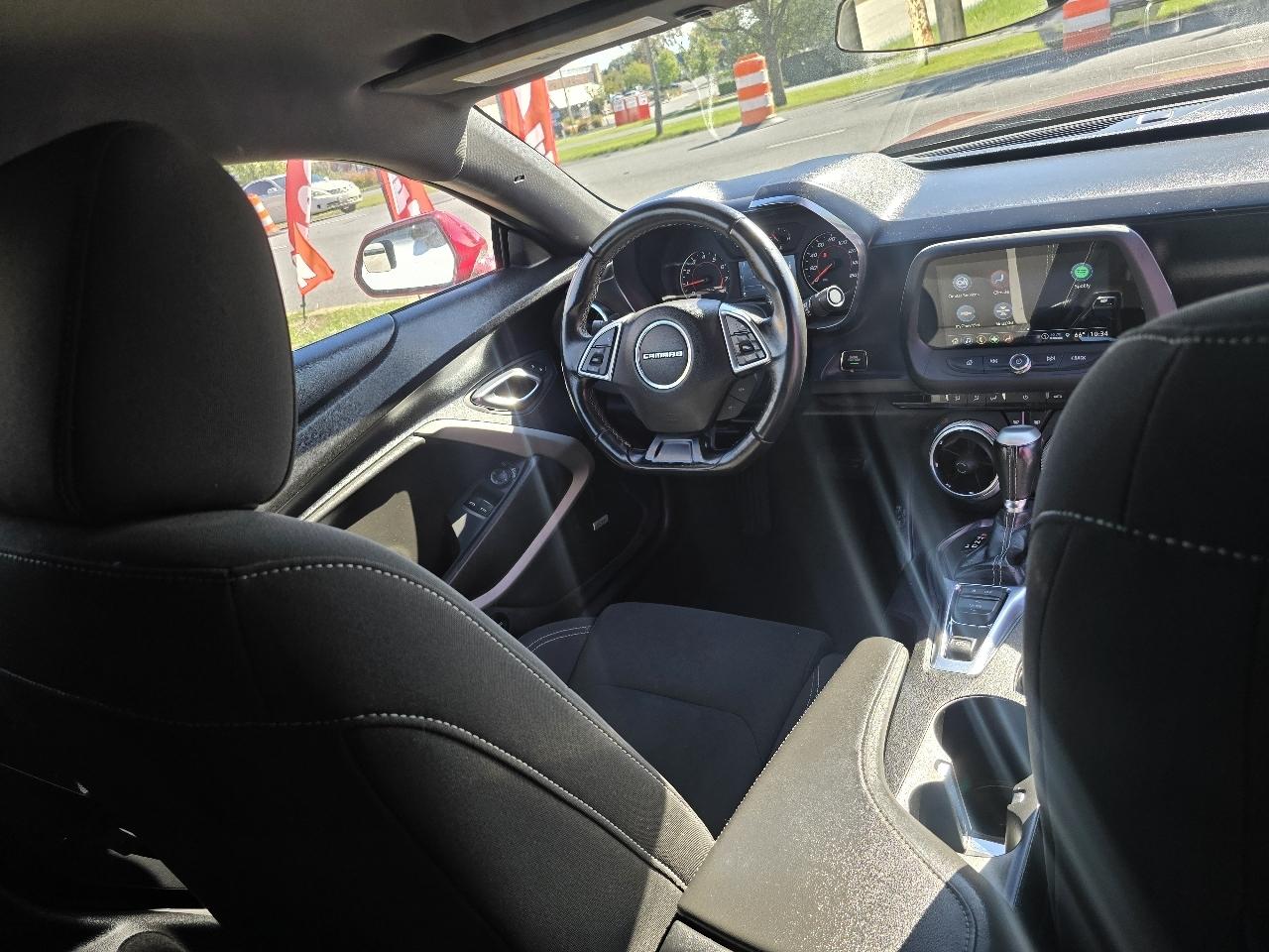 Chevrolet Camaro 2dr Cpe 1LT 2021