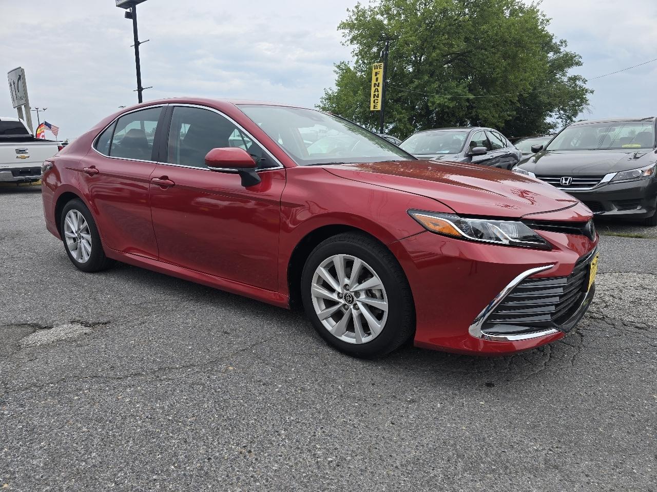 Toyota Camry LE Auto (Natl) 2023