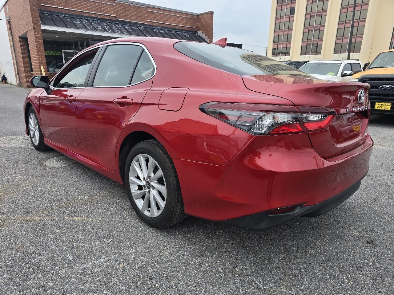 Toyota Camry LE Auto (Natl) 2023
