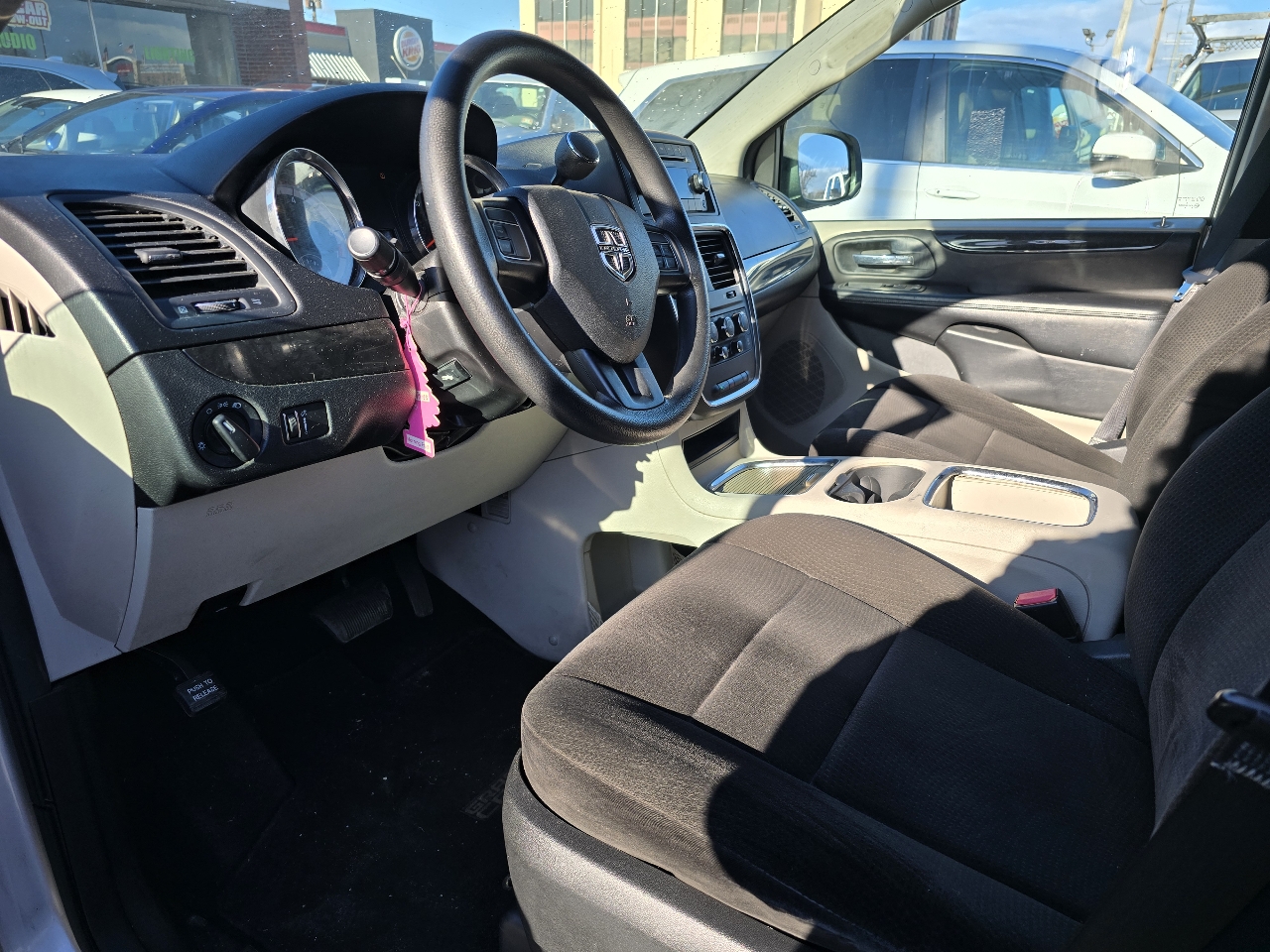 Dodge Grand Caravan 4dr Wgn SXT 2012