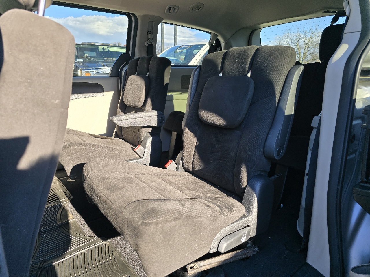 Dodge Grand Caravan 4dr Wgn SXT 2012