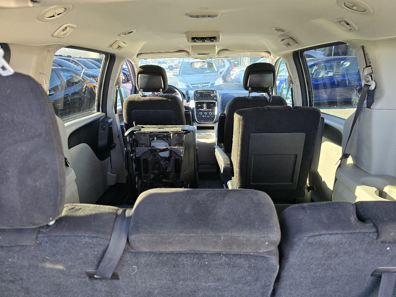 Dodge Grand Caravan 4dr Wgn SXT 2012