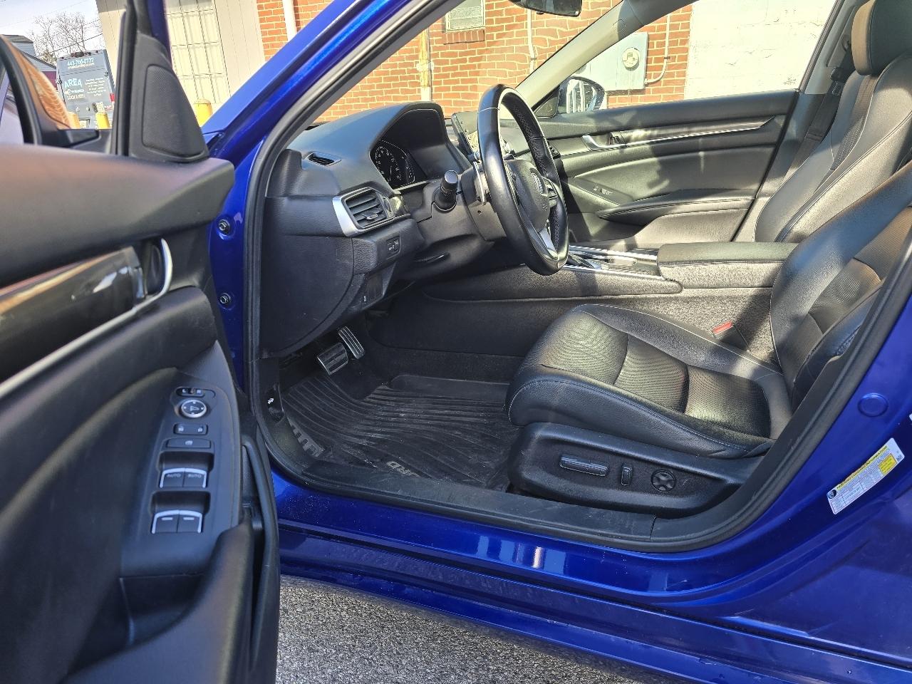 Honda Accord Sedan Sport SE 1.5T CVT 2021