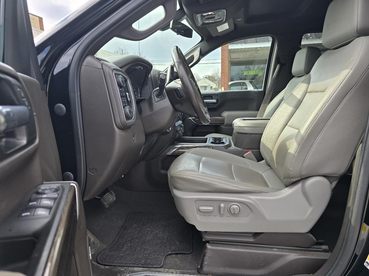 Chevrolet Silverado 1500 4WD Crew Cab 147" RST 2021