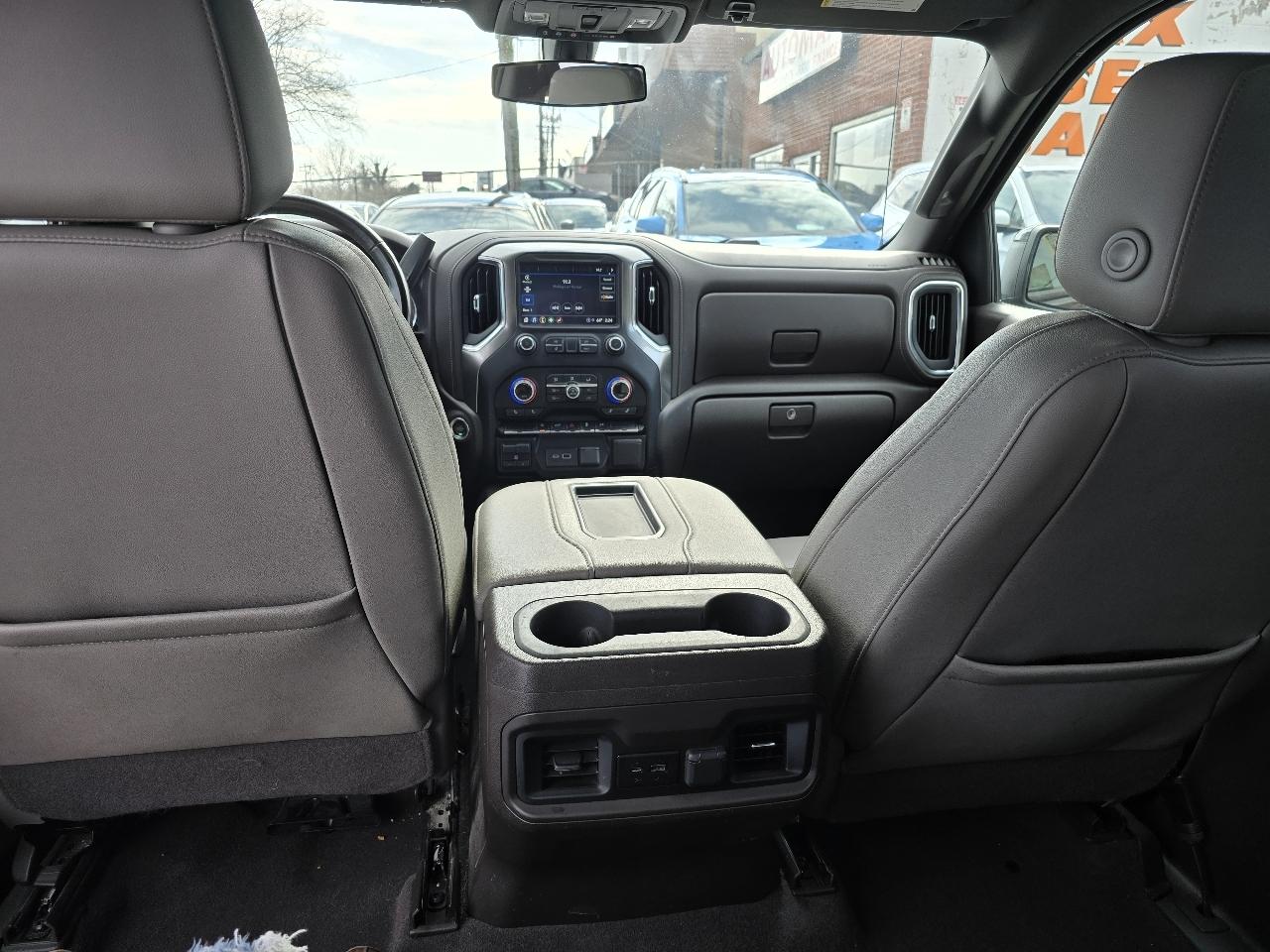 Chevrolet Silverado 1500 4WD Crew Cab 147" RST 2021