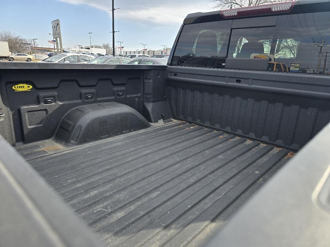 Chevrolet Silverado 1500 4WD Crew Cab 147" RST 2021