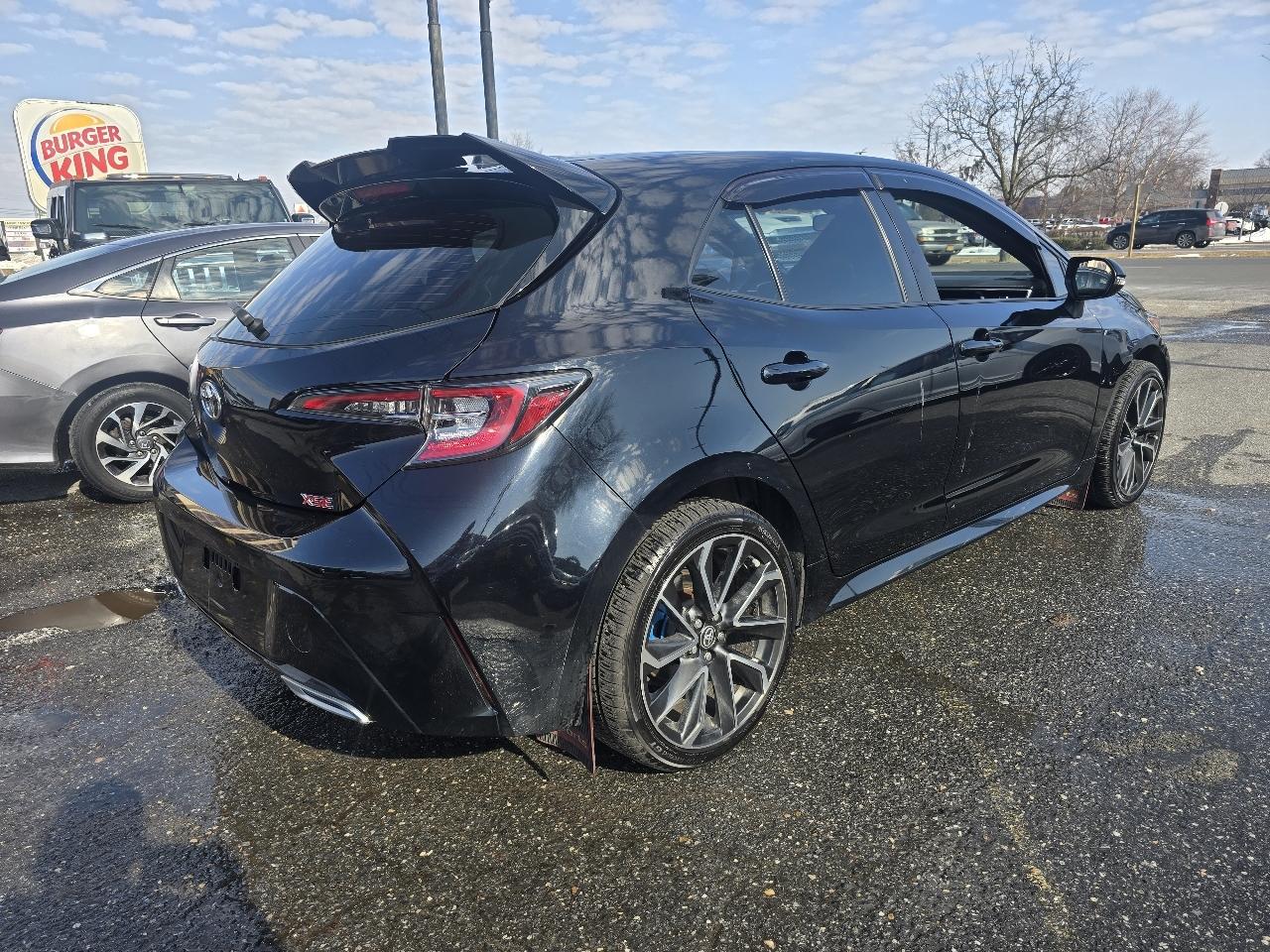 Toyota Corolla Hatchback XSE Manual (Natl) 2021