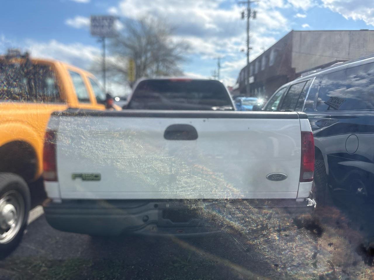 Ford F-150 Reg Cab 120" XLT 2002