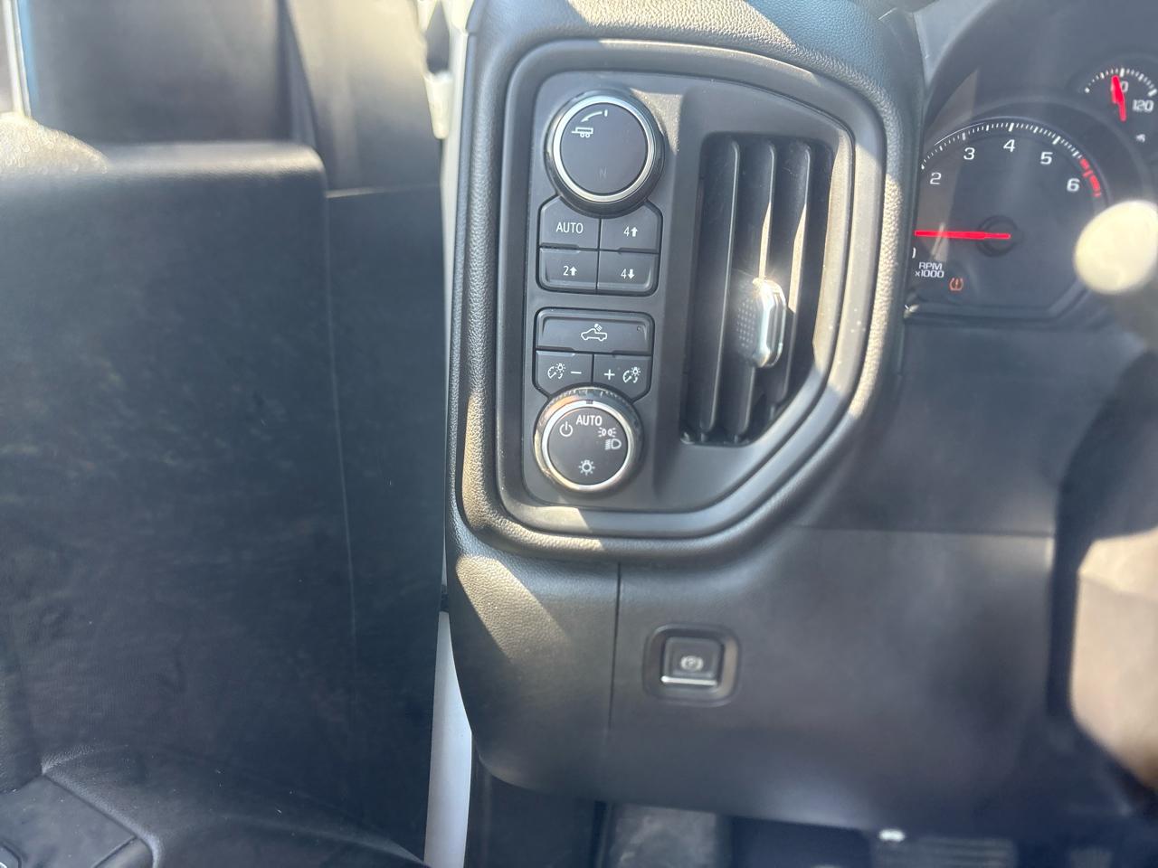 Chevrolet Silverado 1500 4WD Double Cab 147" Custom Trail Boss 2019