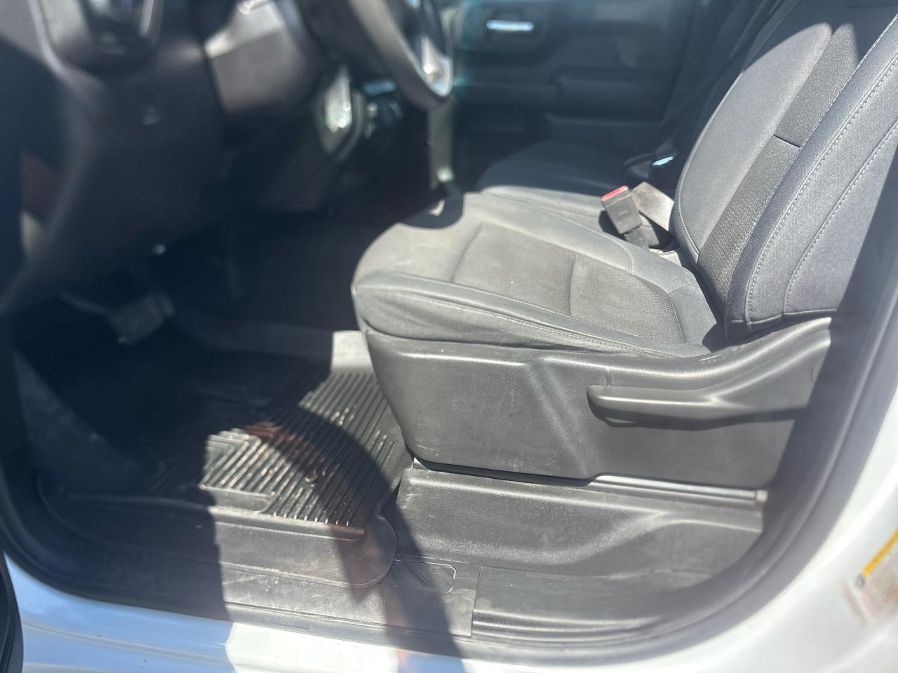 Chevrolet Silverado 1500 4WD Double Cab 147" Custom Trail Boss 2019