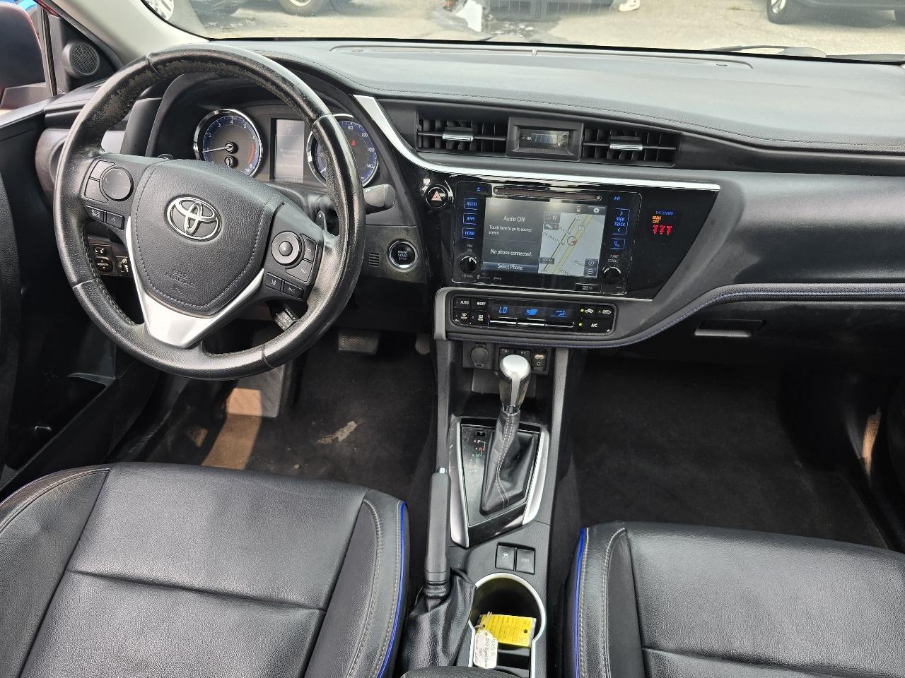 Toyota Corolla XLE CVT (Natl) 2019