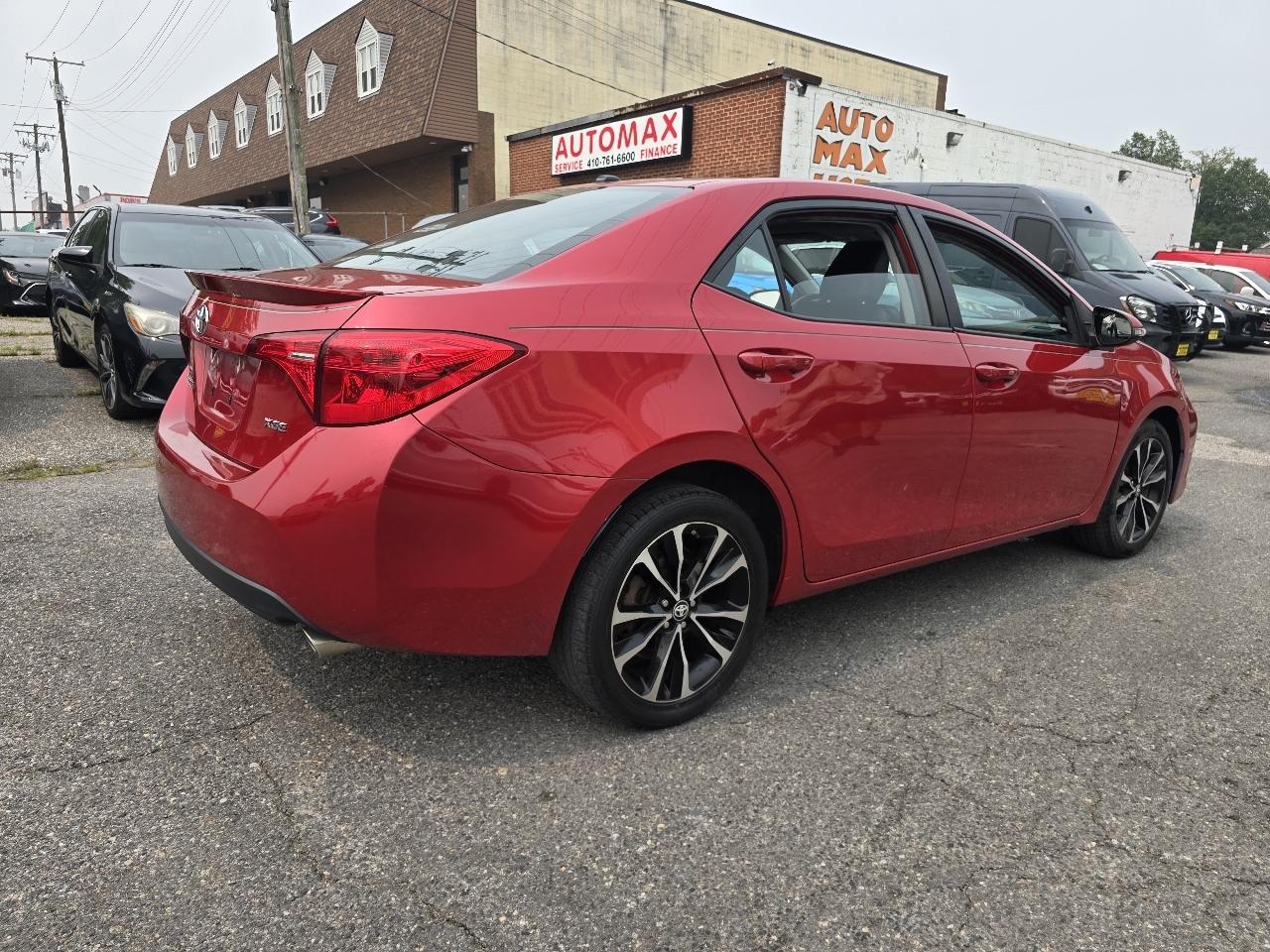 Toyota Corolla XLE CVT (Natl) 2019
