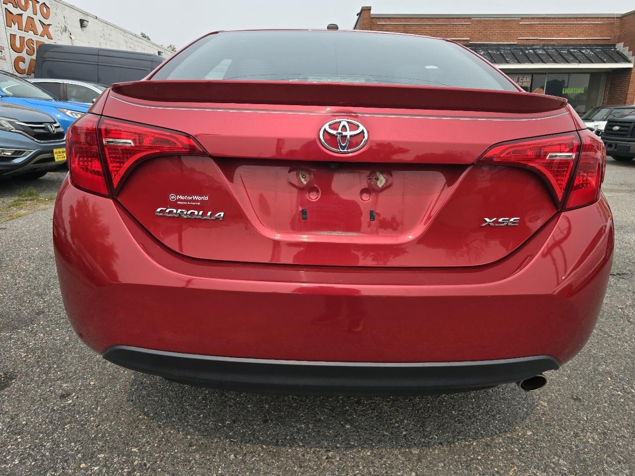 Toyota Corolla XLE CVT (Natl) 2019
