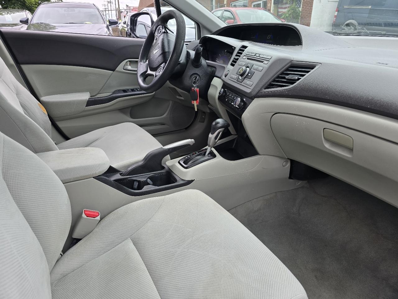 Honda Civic Sdn 4dr Auto LX 2012