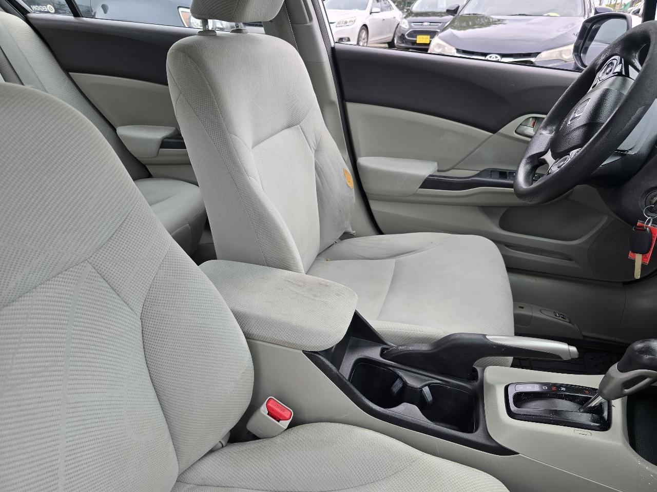 Honda Civic Sdn 4dr Auto LX 2012