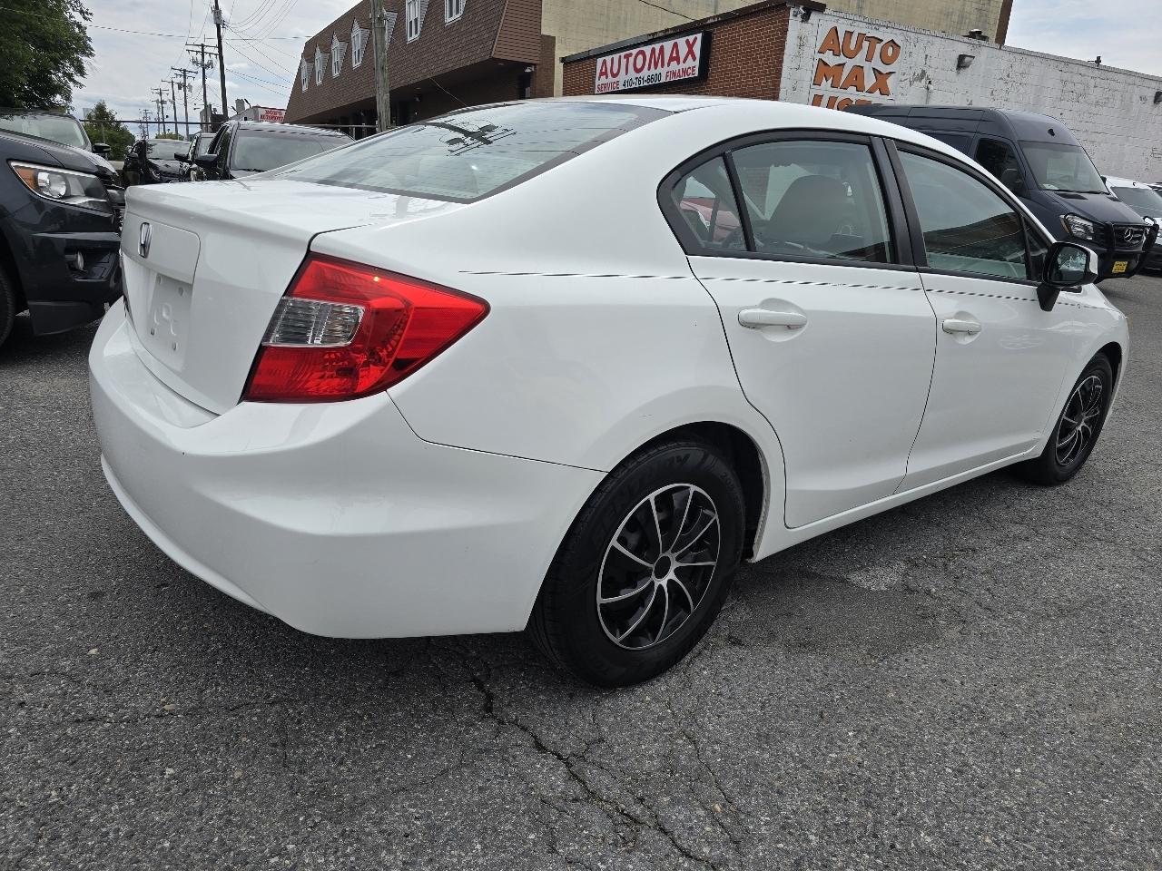Honda Civic Sdn 4dr Auto LX 2012