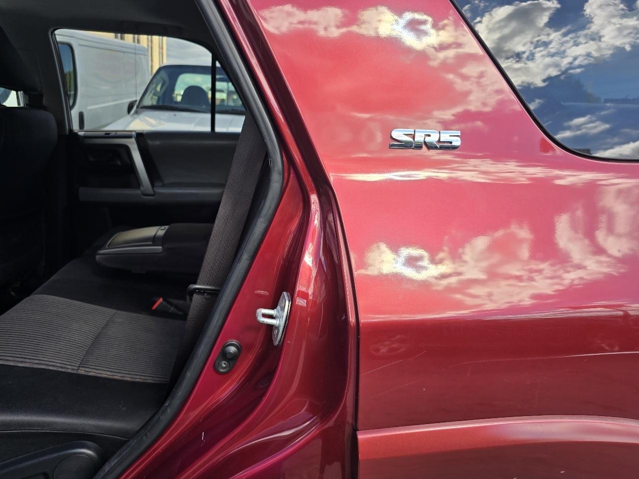 Toyota 4Runner RWD 4dr V6 Limited (Natl) 2013