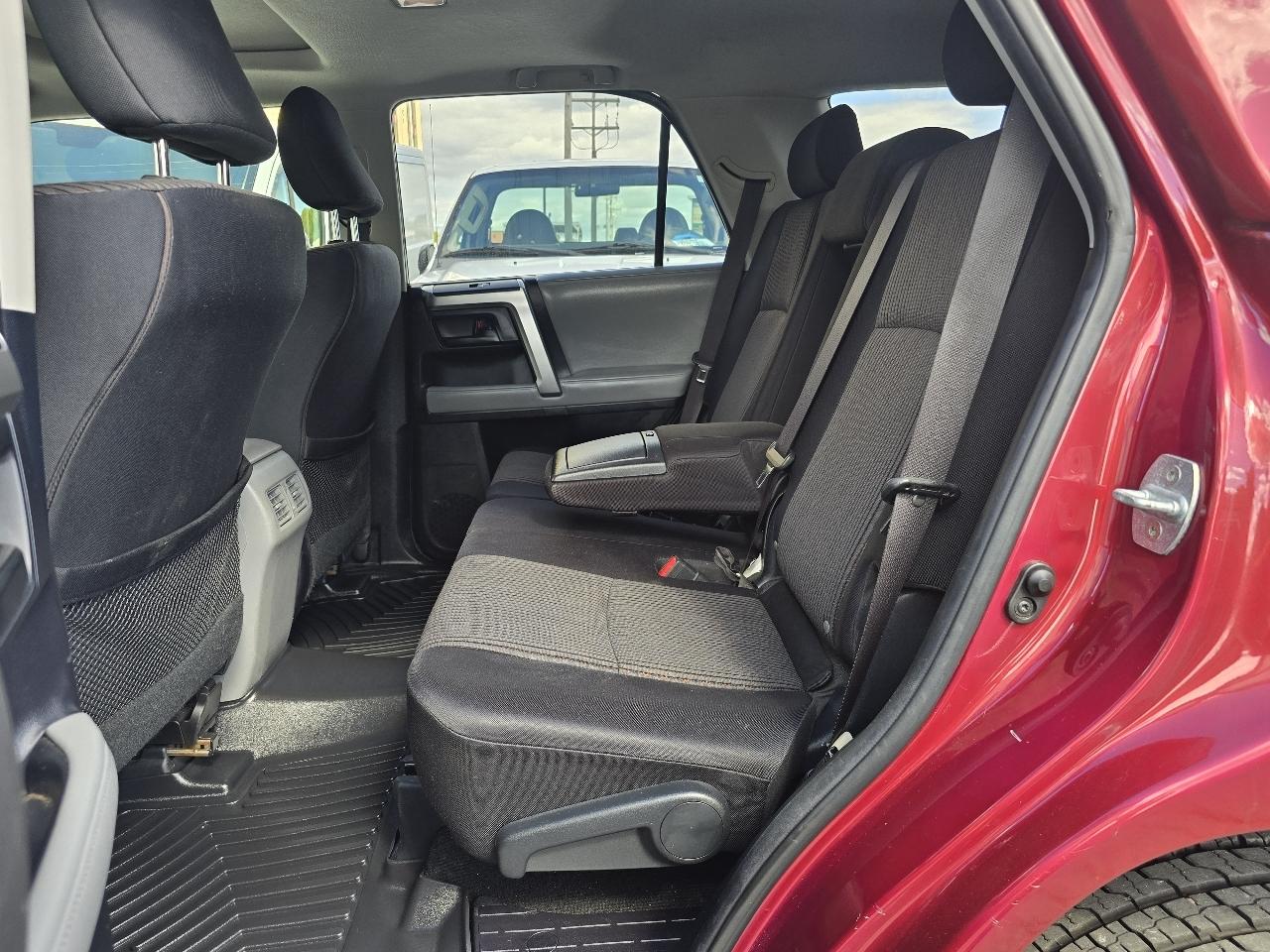 Toyota 4Runner RWD 4dr V6 Limited (Natl) 2013