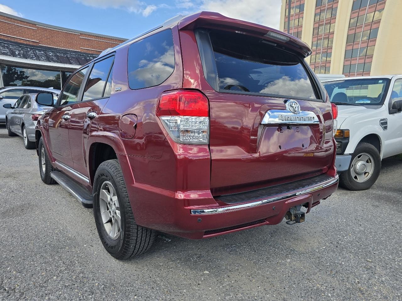 Toyota 4Runner RWD 4dr V6 Limited (Natl) 2013