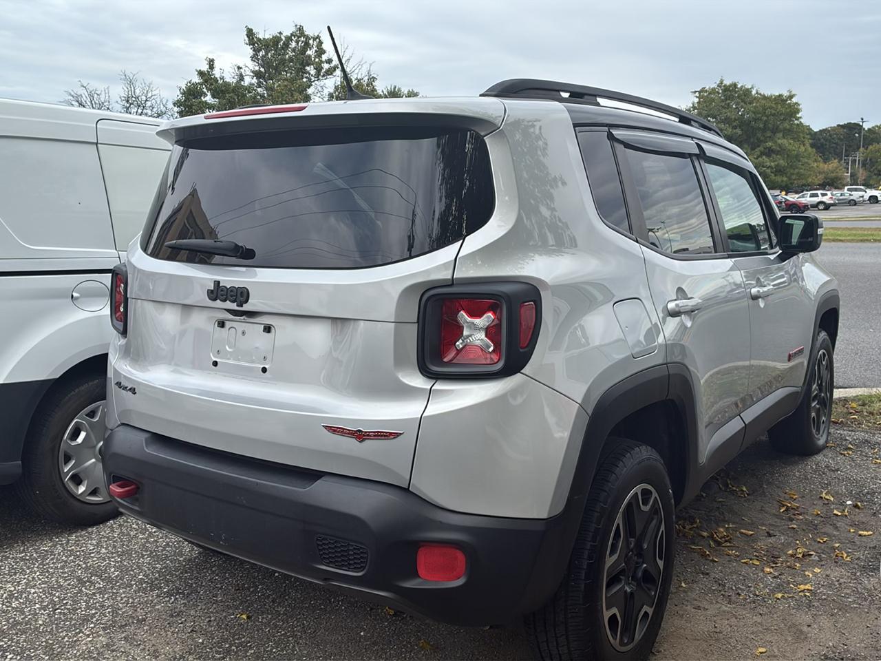 Jeep Renegade 4WD 4dr Trailhawk 2016