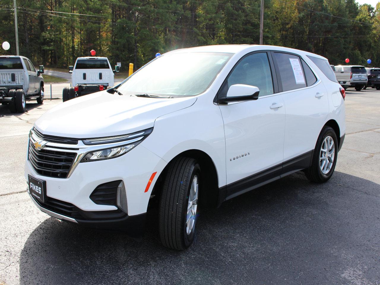  2024 Chevrolet Equinox LT FWD with 1LT   